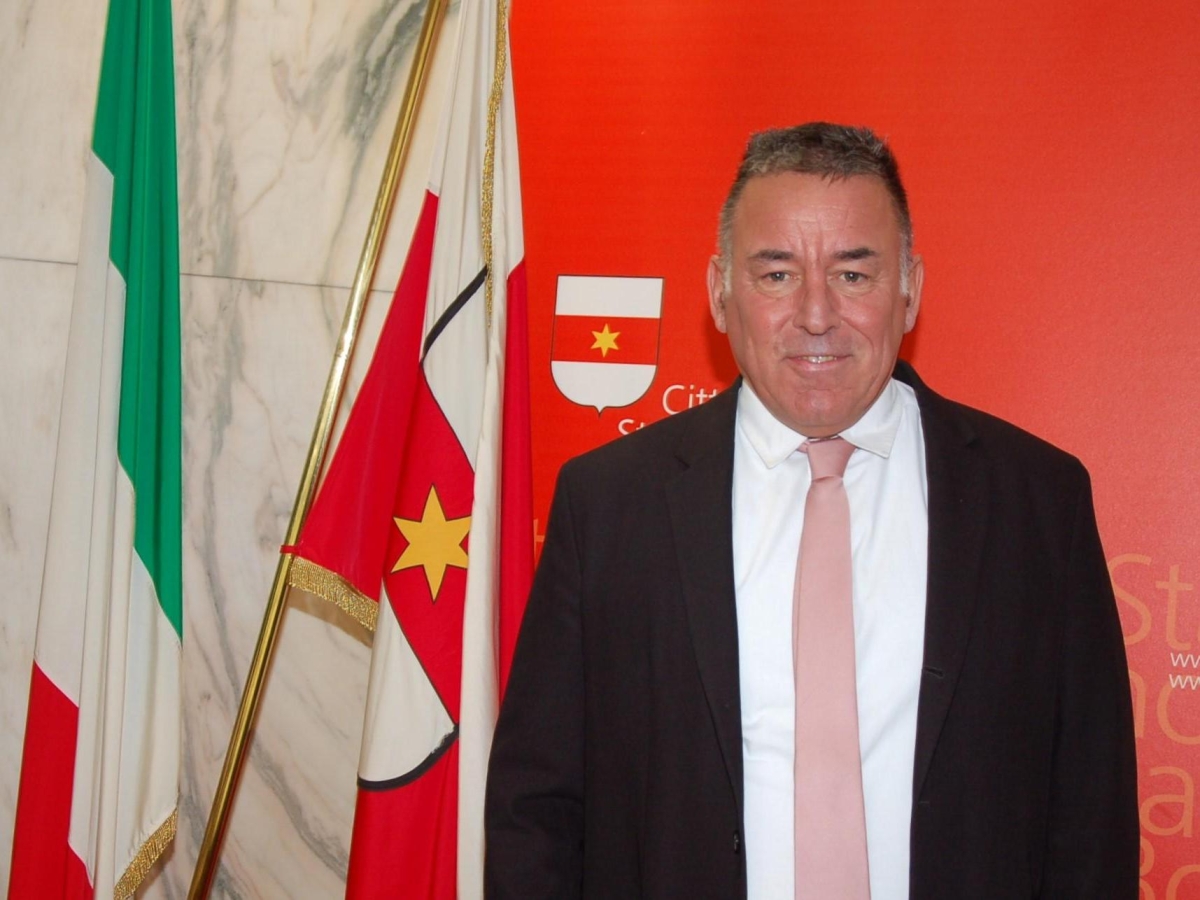 Ballottaggio a Bolzano, la Svp si tiene le mani libere: «È la linea giusta da seguire»