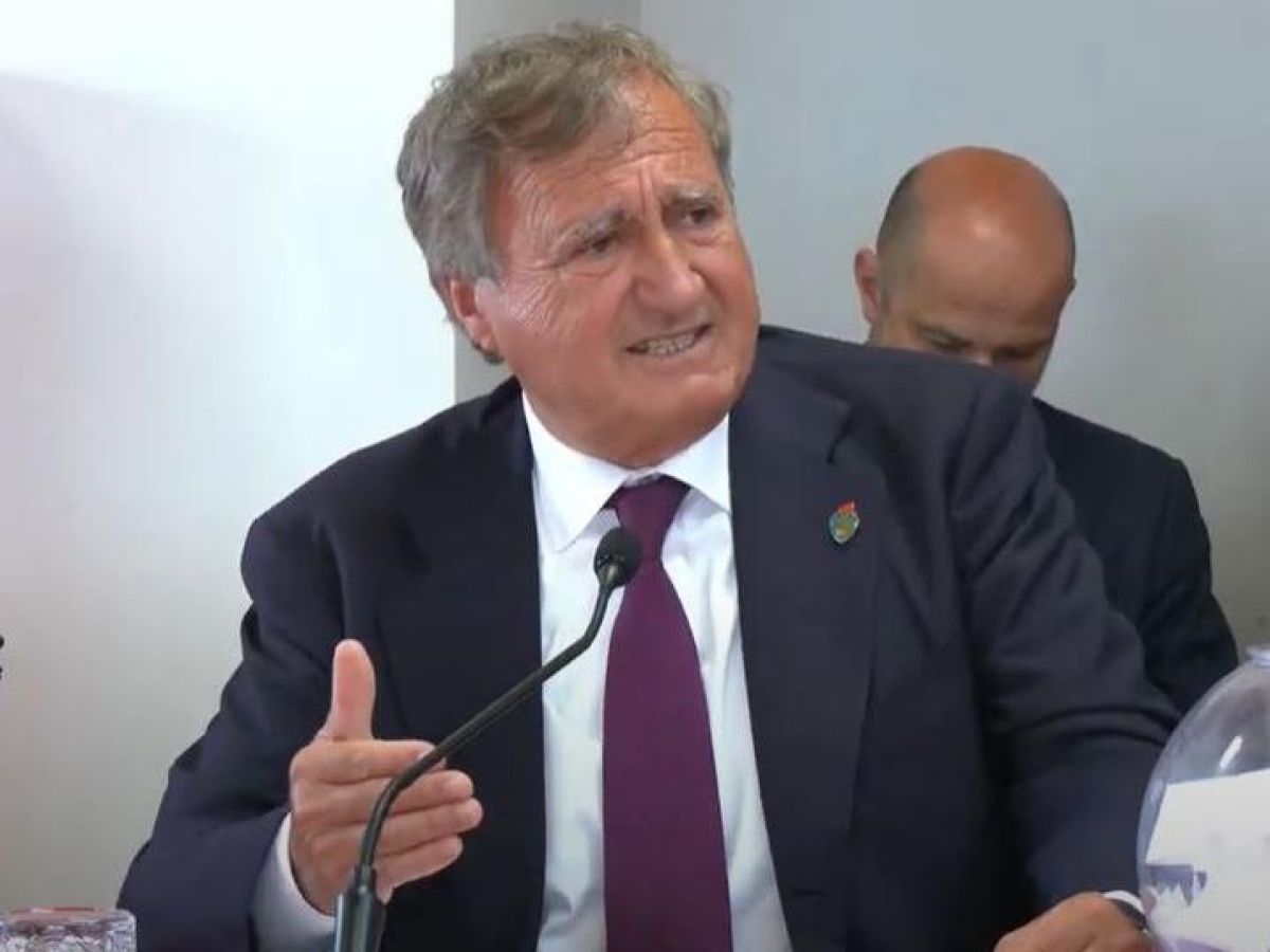 Brugnaro, sfogo anti burocrazia: «L'ex ministro Toninelli? Una testa di c..., a Roma non capiscono niente di correnti»