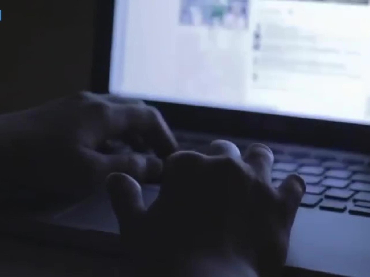 Chi accoltella gli affetti. Voci smodate da ignorare