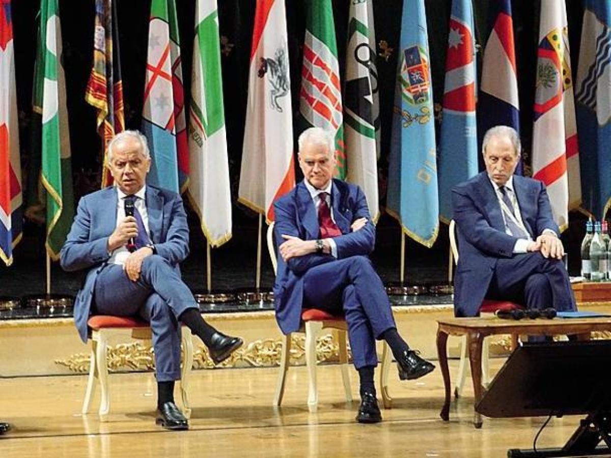 Terzo mandato, Regioni in pressing. Piantedosi apre: tema da riesaminare