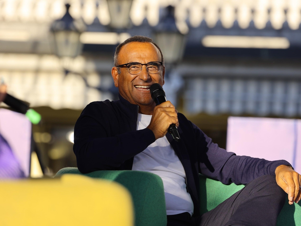 Carlo Conti: «Lo share non mi cambia la vita. Qualche canzone per il prossimo Sanremo sta già arrivando»