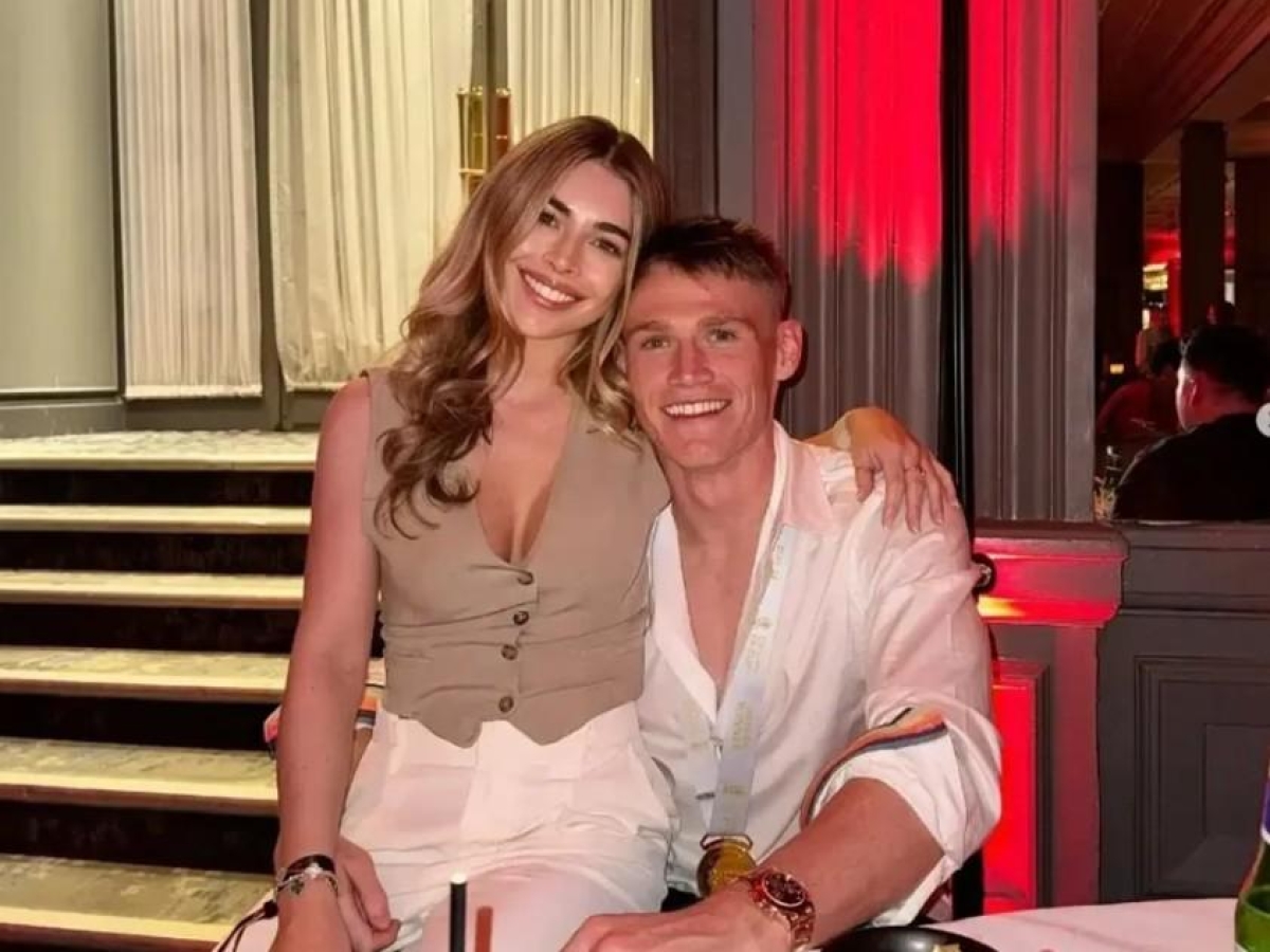 McTominay, cuore di Napoli: la compagna modella, la dieta "partenopea", le app di italiano