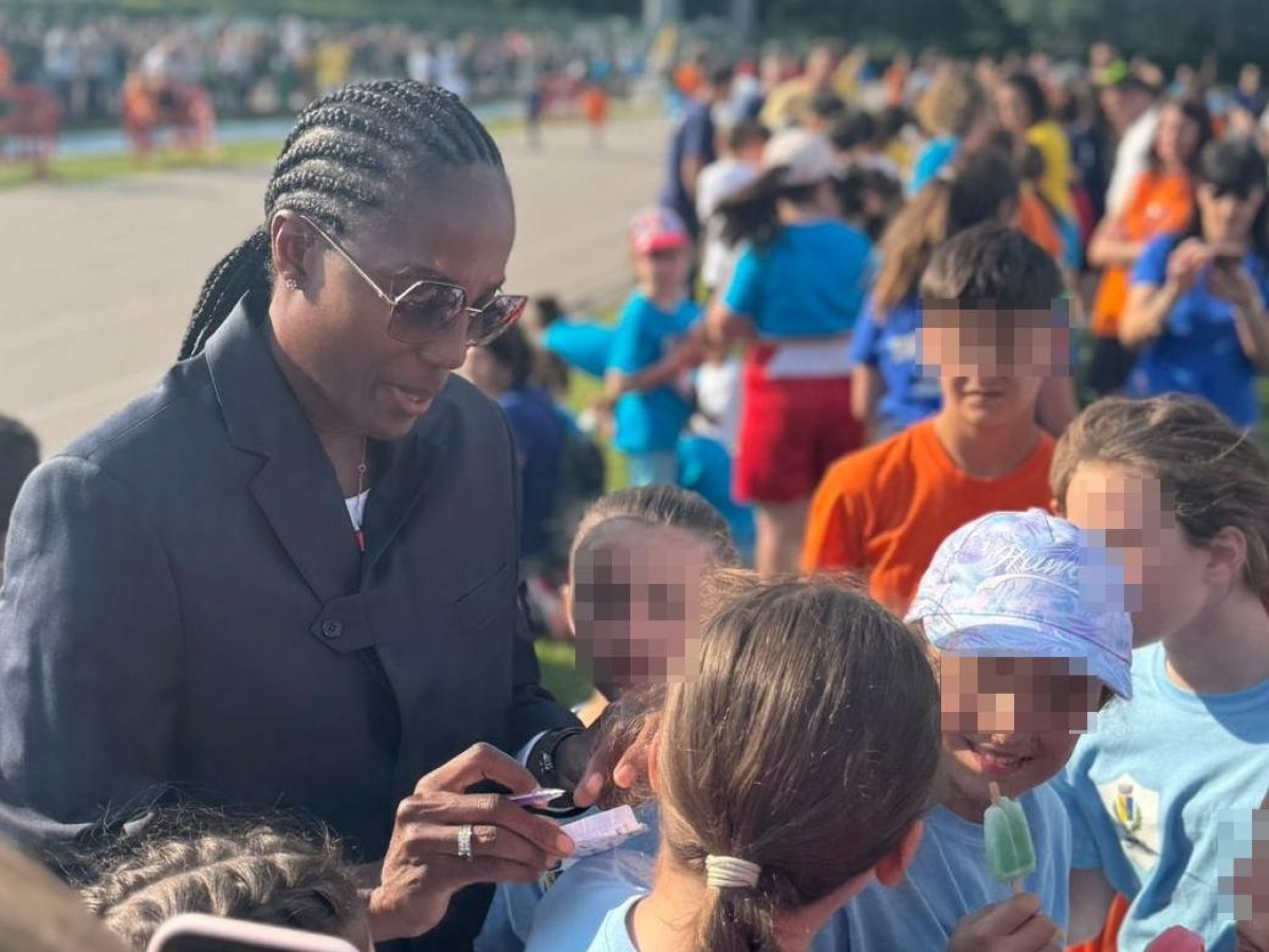 Fiona May: «A 16 anni non facevo i compiti e mi hanno bocciata, mai fatto sport di squadra perché sono antipatica. Cosa penso di Meloni? Che è brava»