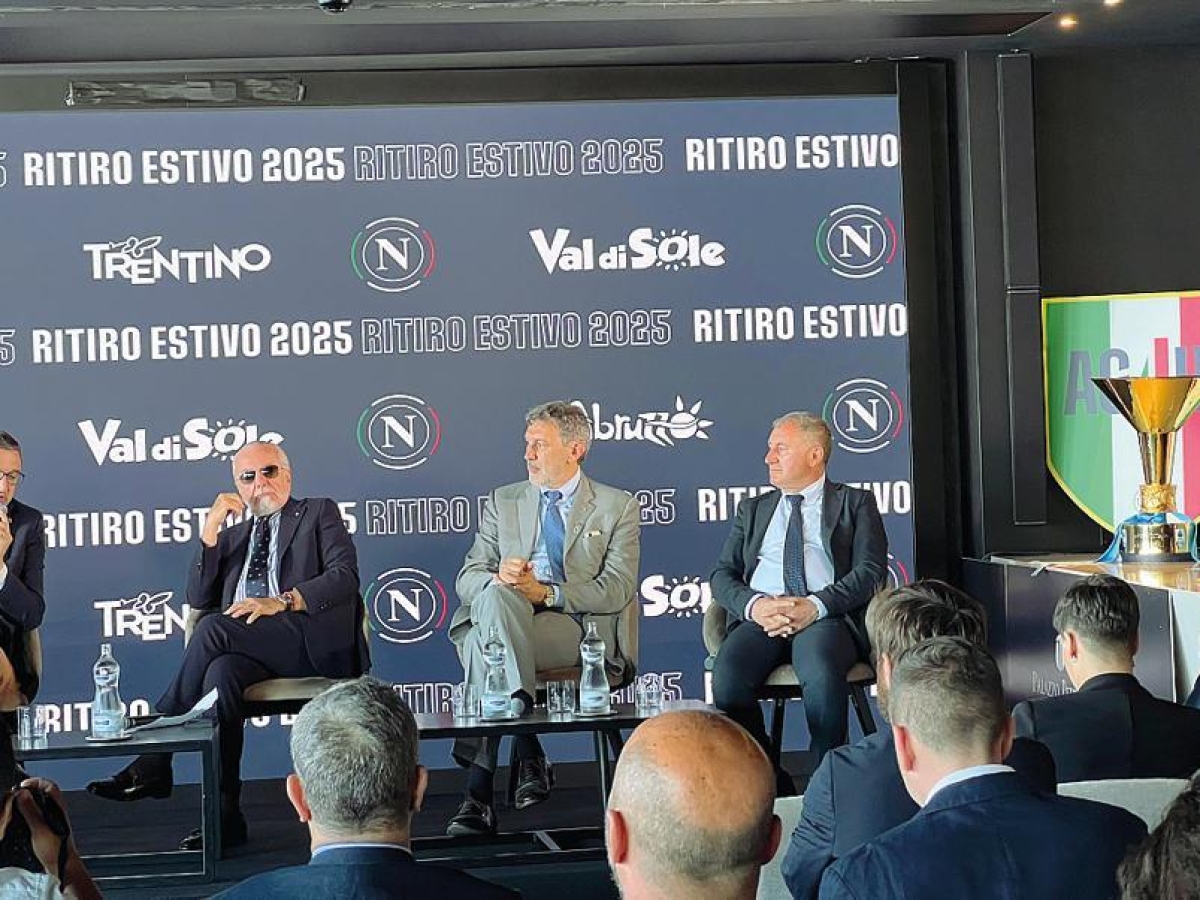 Calcio Napoli, De Laurentiis: «Non venderò mai. Neppure per 2,5 miliardi»