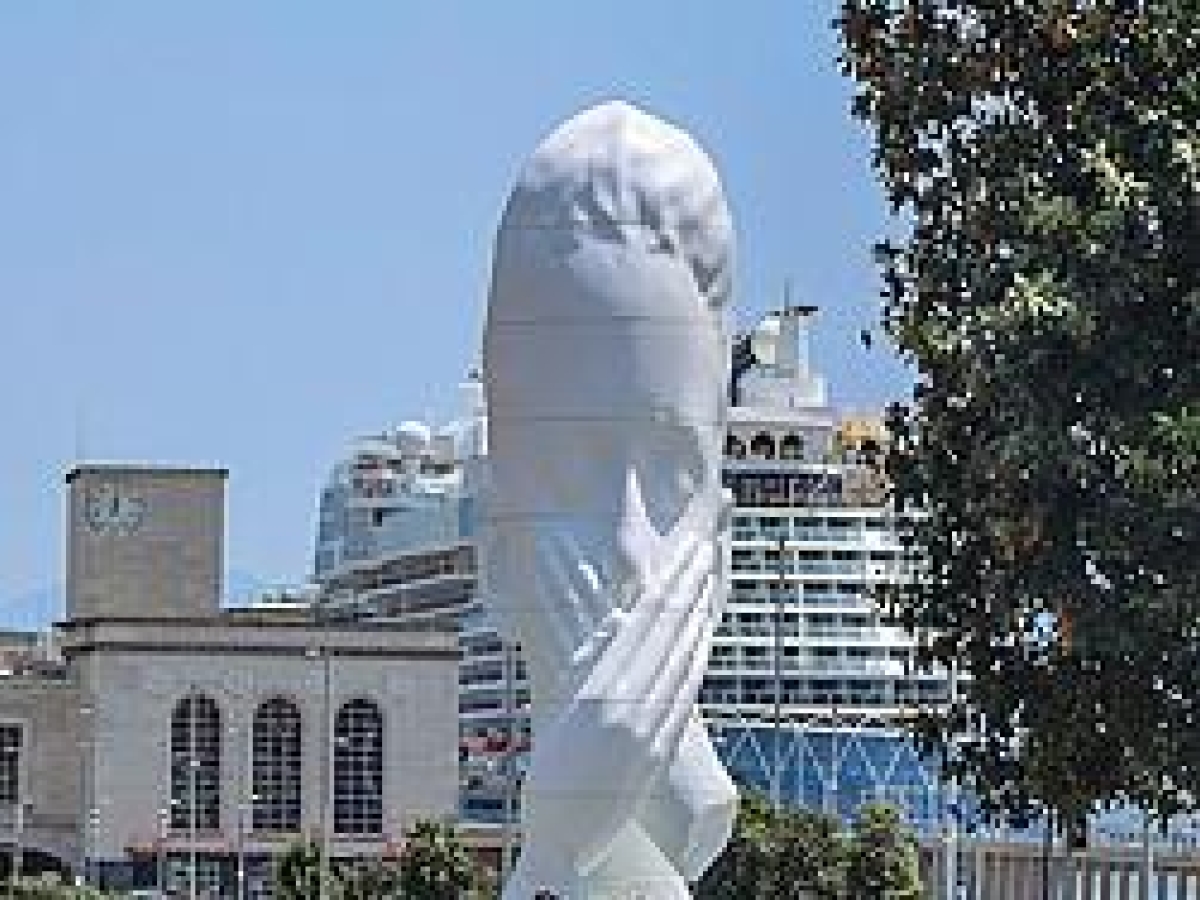 Il Lunapark dell'arte in piazza