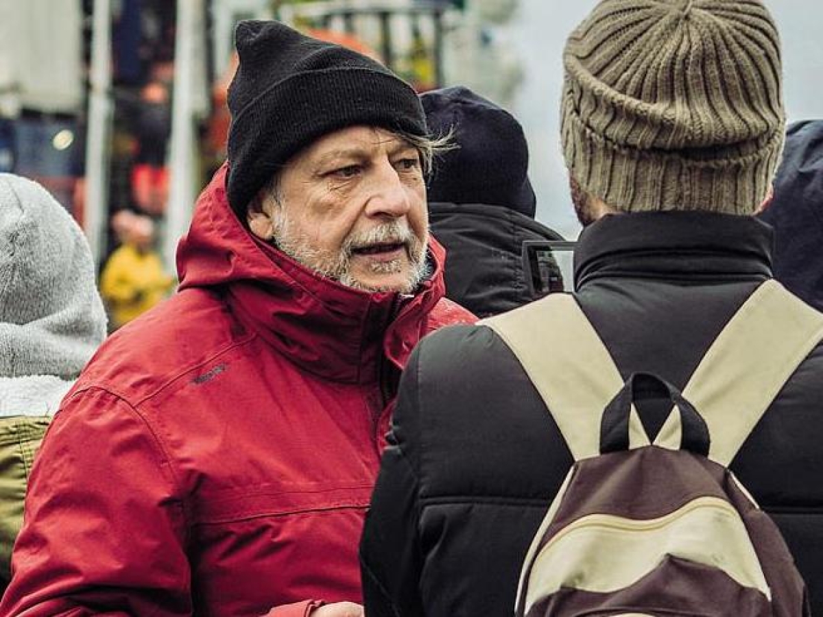 Luca Casarini: «Io spiato? Conte dovrebbe scusarsi. Erano i suoi a chiamarci "taxi del mare"»