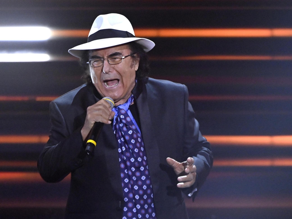 Al Bano canta a San Pietroburgo: «Chi critica è lontano dalla realtà, io seguo l'istinto, porto la pace»