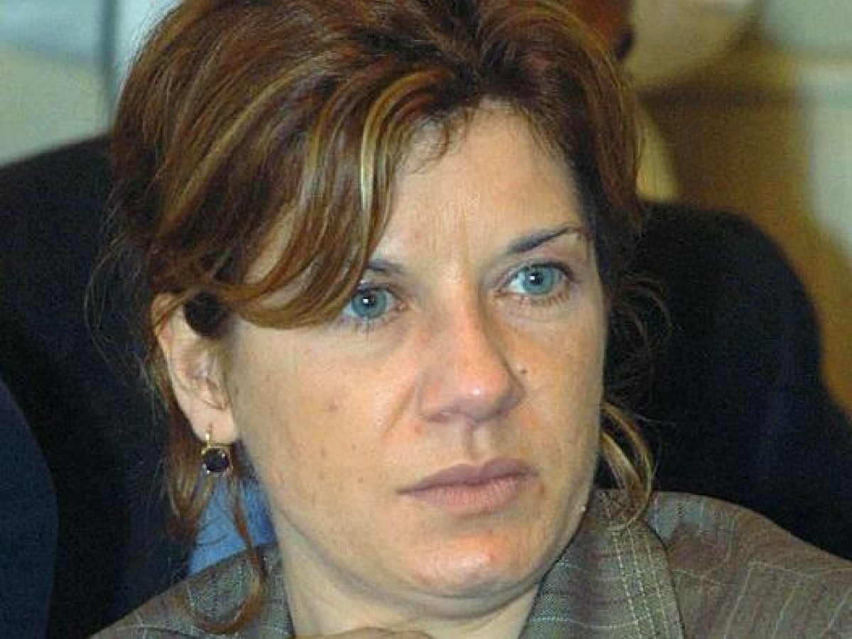 Paola De Vivo: «Nonostante il Pil cresca, i laureati scappano»