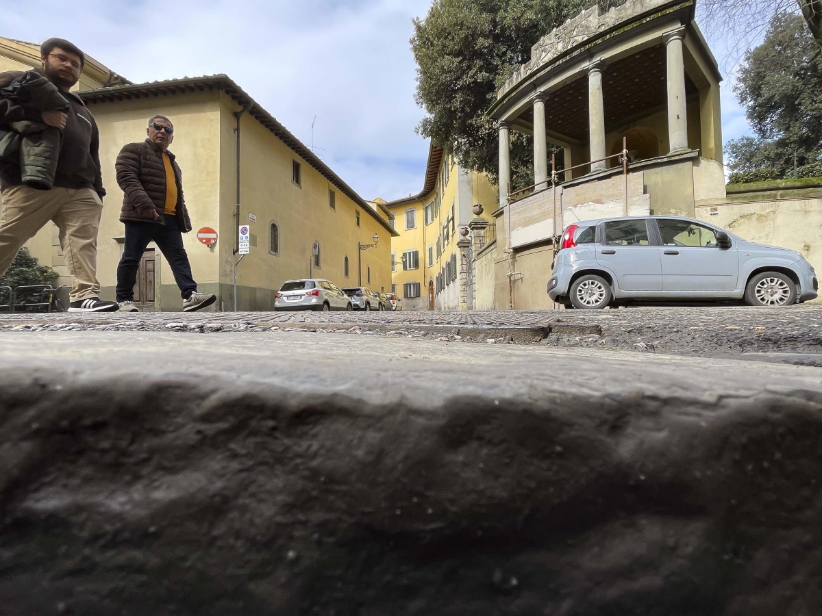 Cantieri ovunque a Firenze, effetto domino: nuovi percorsi per 8 linee dei bus
