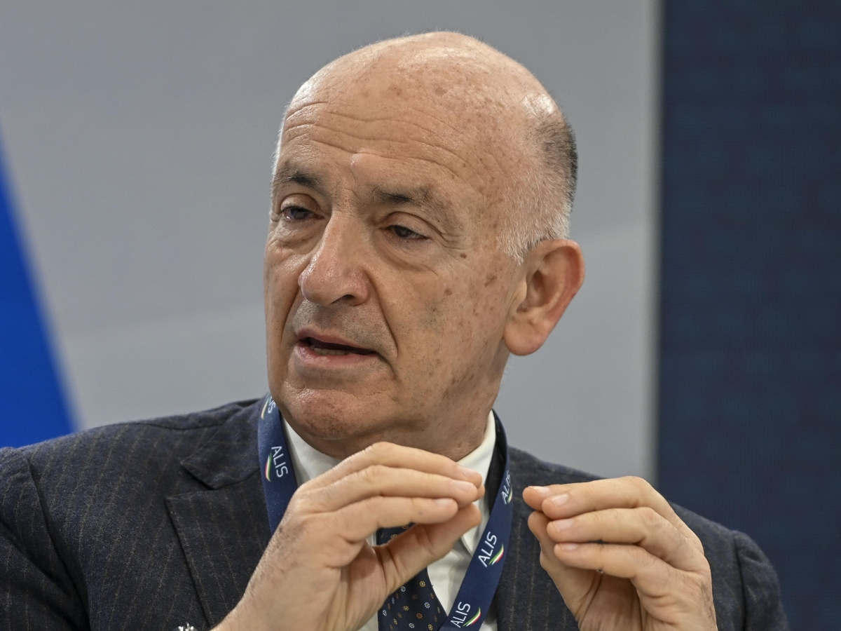 Decreti sicurezza, Sisto: «Demolire le leggi è inaccettabile. Quello è il parere di sei magistrati, non una sentenza di Cassazione»