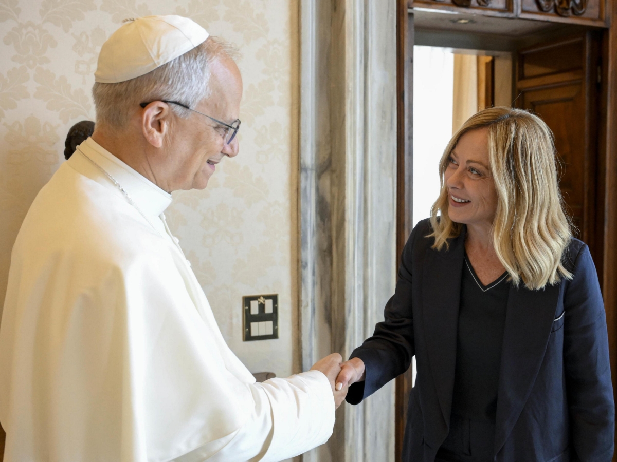 Papa Leone incontra Meloni: sul tavolo il dossier 8 per mille. La spinta della Santa Sede e la «riflessione» della premier