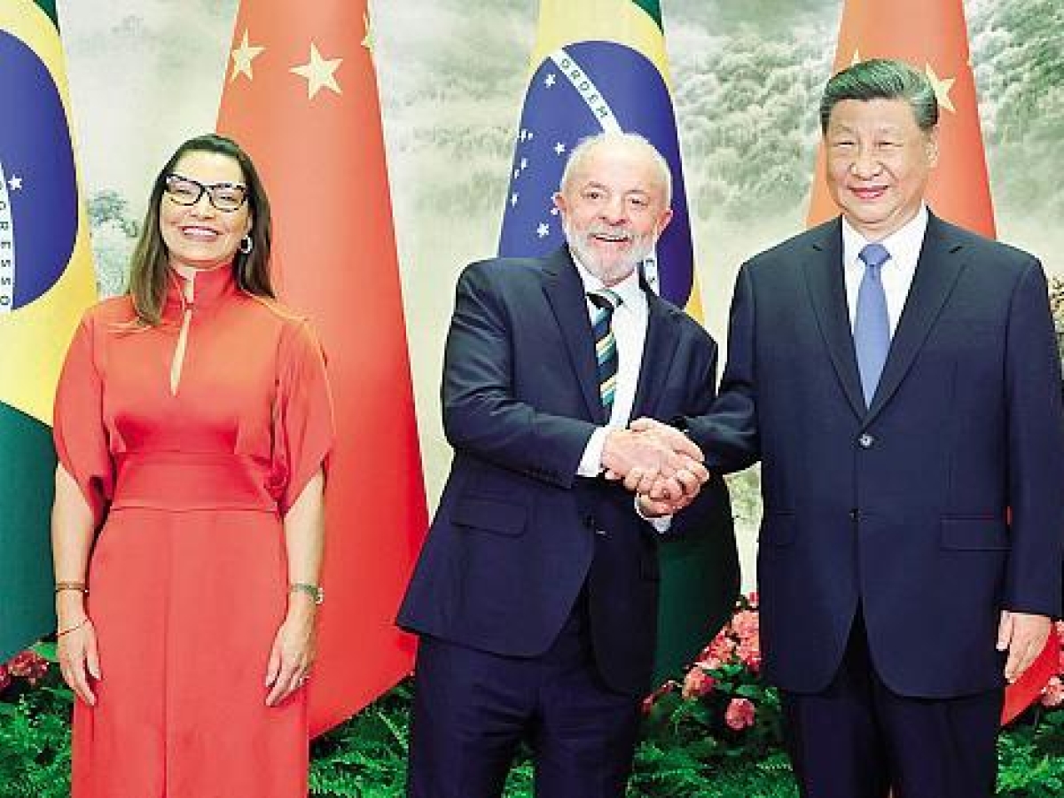 Le (inaudite) critiche in pubblico della moglie di Lula, l'ira di Xi: e la Cina diserta il vertice Brics