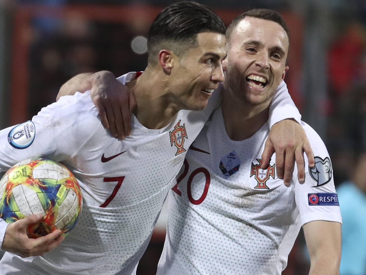 Perché Cristiano Ronaldo non ha partecipato al funerale di Diogo Jota? La morte del padre, i riflettori su di sé