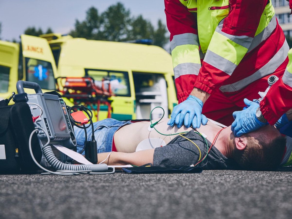 Arresto cardiaco: quanto tempo impiegano i soccorsi in Europa? In Italia, 13 minuti