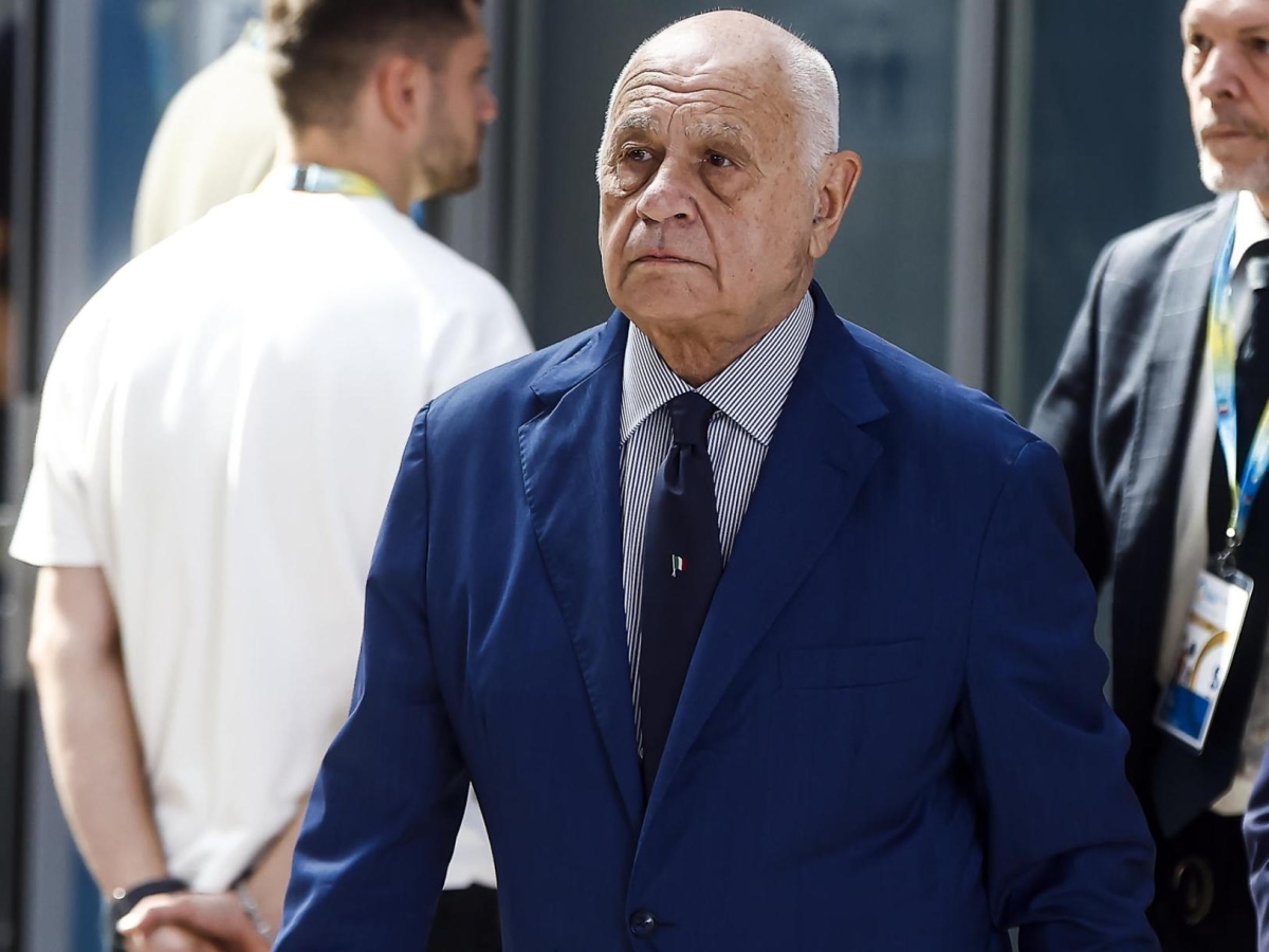 Caso Almasri, lo scambio di mail al ministero subito dopo l’arresto: «Serve un atto urgente di Nordio»