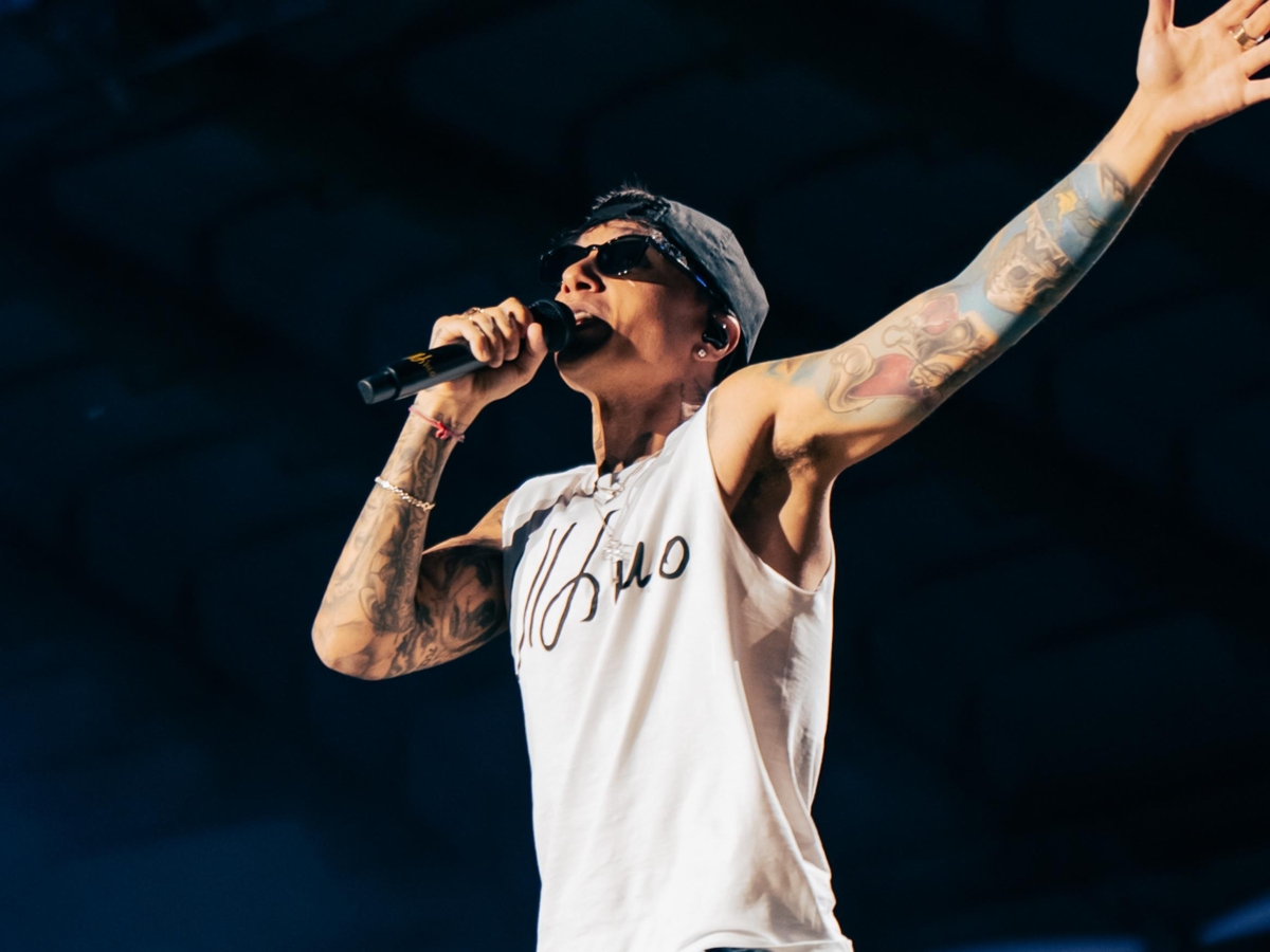 Ultimo, sold out da record: 250mila biglietti venuti in tre ore. Batte anche Vasco