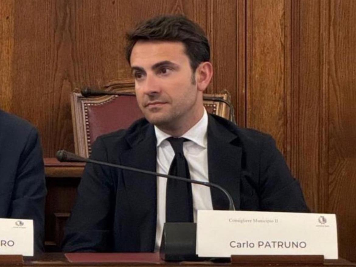Bari, di giorno la lite in consiglio comunale, di sera la festa sul mare. L’invito di Patruno fa scoppiare la pace