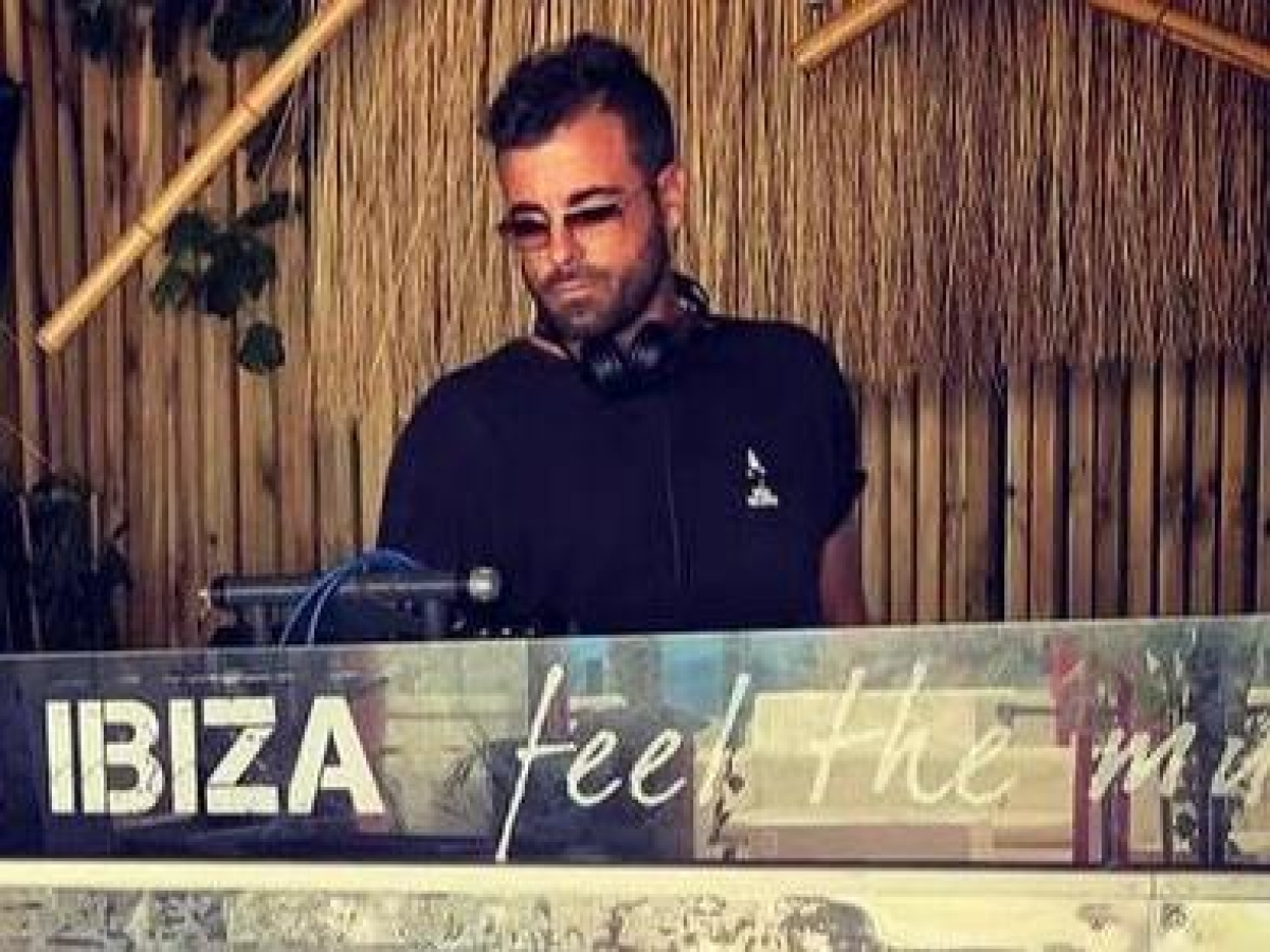 Michele Noschese morto a Ibiza, la versione della Guardia civil: Dj Godzi «era sotto effetto di sostanze stupefacenti, Morto per arresto cardiaco»