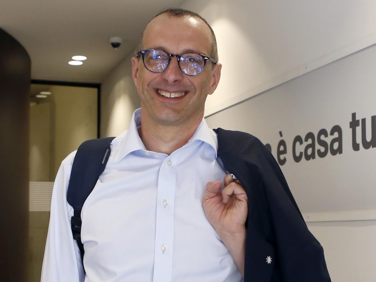 Il candidato pd nelle Marche Ricci è indagato. Conte: «Chiarisca» | Schlein e l Il candidato pd nelle Marche Ricci è indagato. Conte: «Chiarisca» | Schlein e l