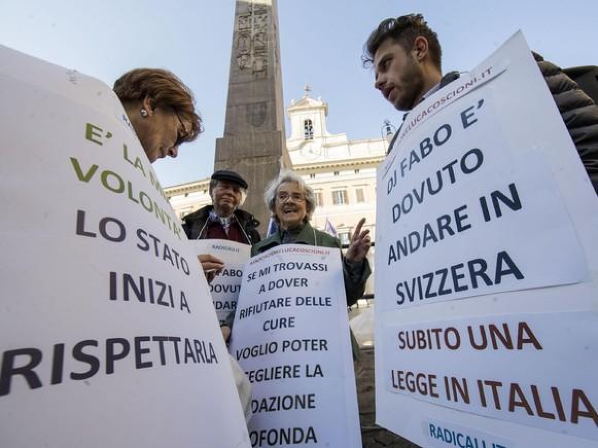 Suicidio assistito negato, la 44enne Coletta, affetta da Sla, ricorre al Tribunale di Napoli: «Ho il diritto di non essere condannata a soffrire»