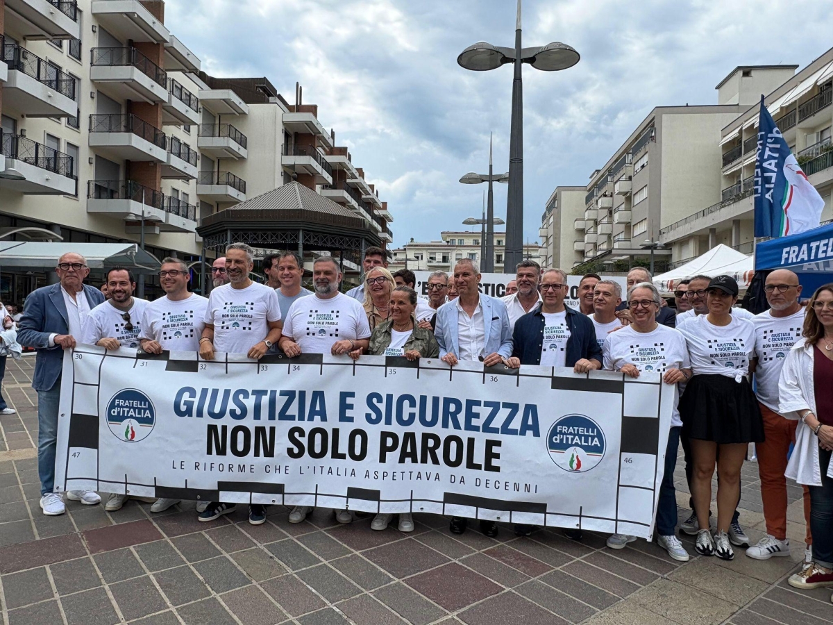 Elezioni regionali in Veneto, si avvia la macchina della propaganda: sagre, feste dell’unità e il cruciverba da spiaggia
