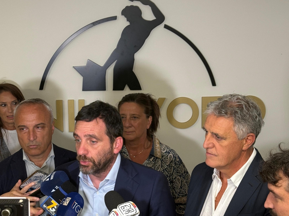 Elezioni regionali Toscana, «È ora!», lo slogan dei civici per Tomasi... ma quando sarà l’ora della candidatura nel centrodestra?