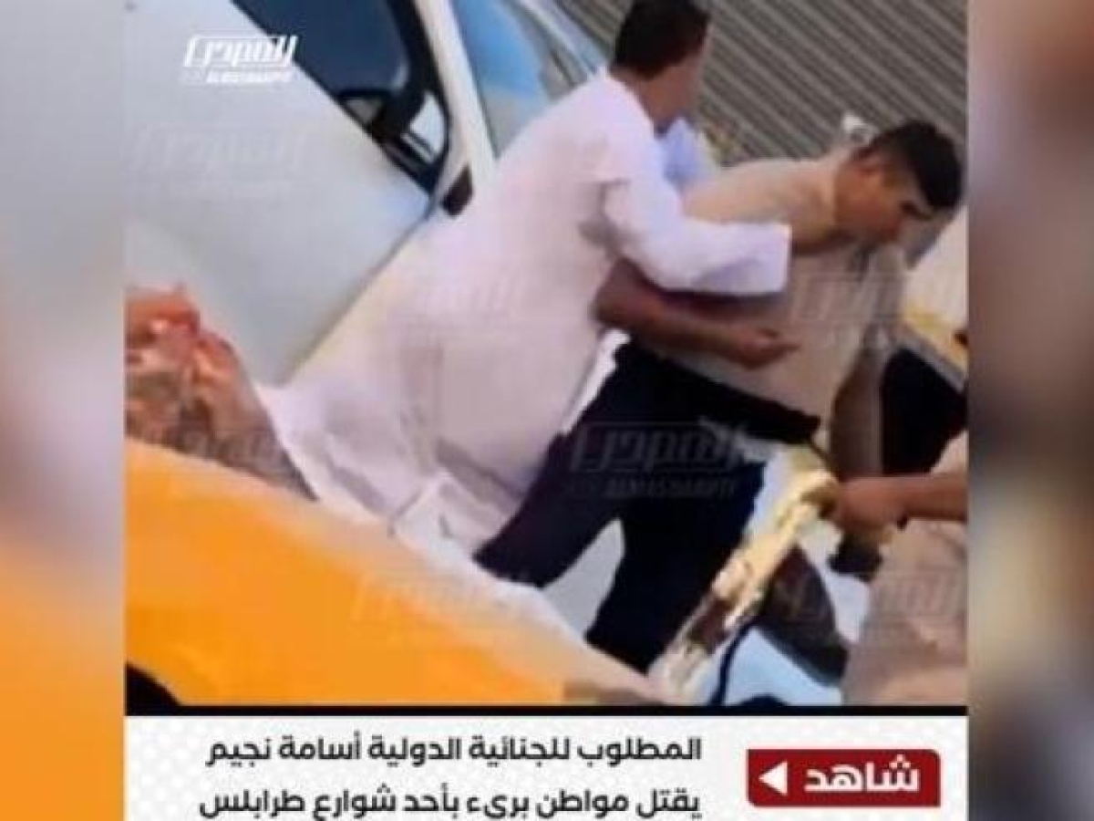 «Almasri picchia a sangue un uomo». Verifiche sull’autenticità del video