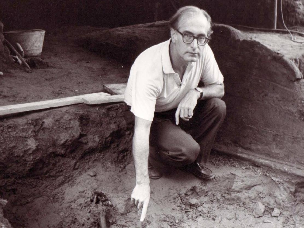 Addio a Giuseppe Maggi, il gentiluomo (irriverente) dell'archeologia: scoprì il porto di Ercolano