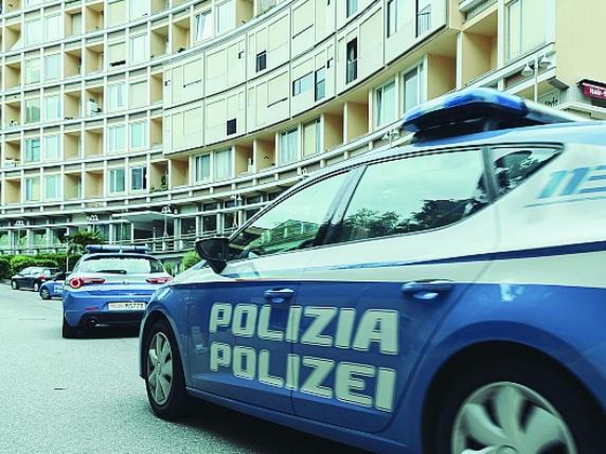 Concorsopoli nella polizia di Stato: buoni da Bulgari e viaggi in Spagna per favorire l'accesso al corpo. Indagato il segretario generale del Siulp
