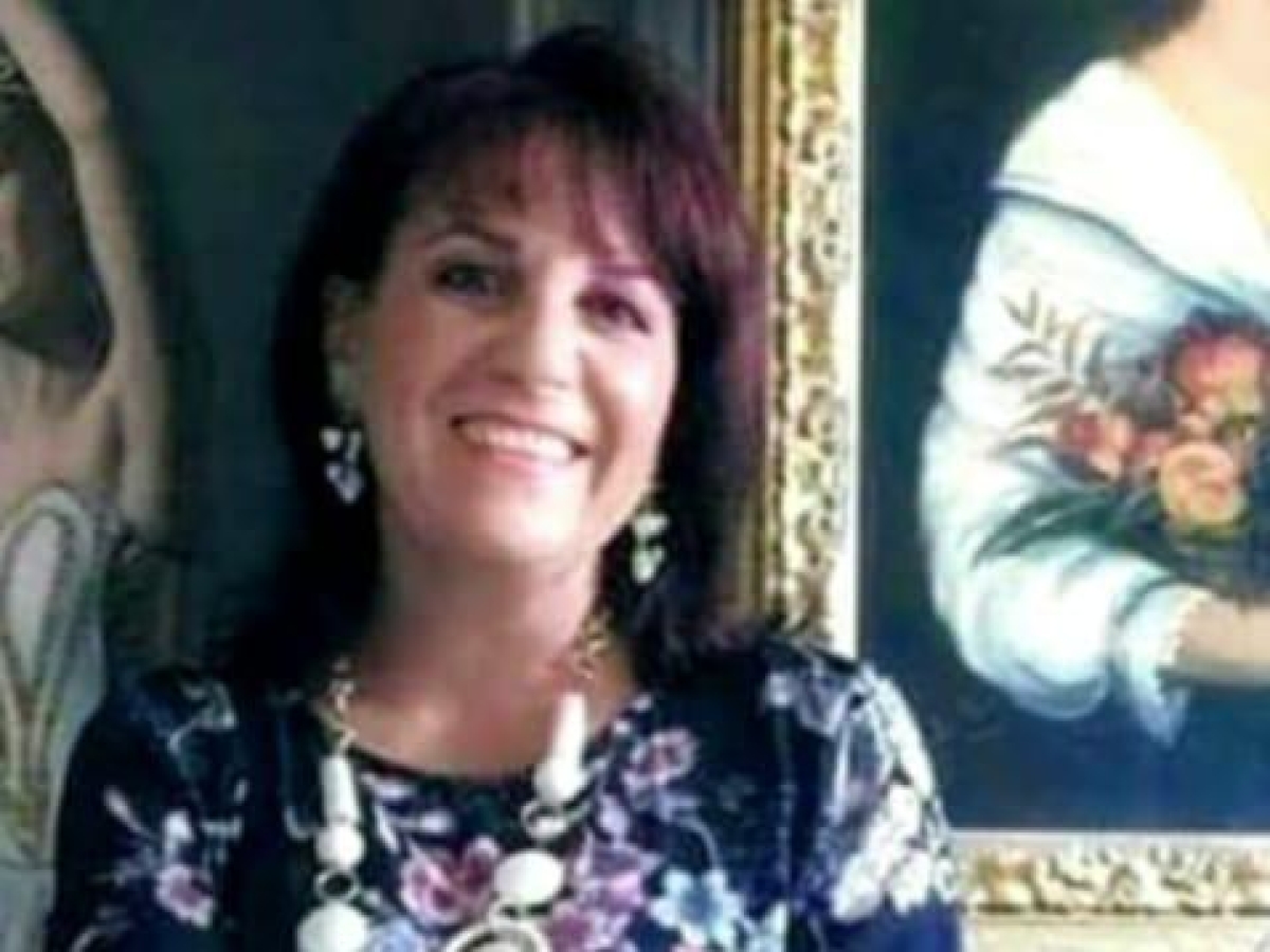 Mariella Mandelli, vita da ritrattista: «Un mio quadro a Papa Leone XIV? Sarebbe la consacrazione della carriera»