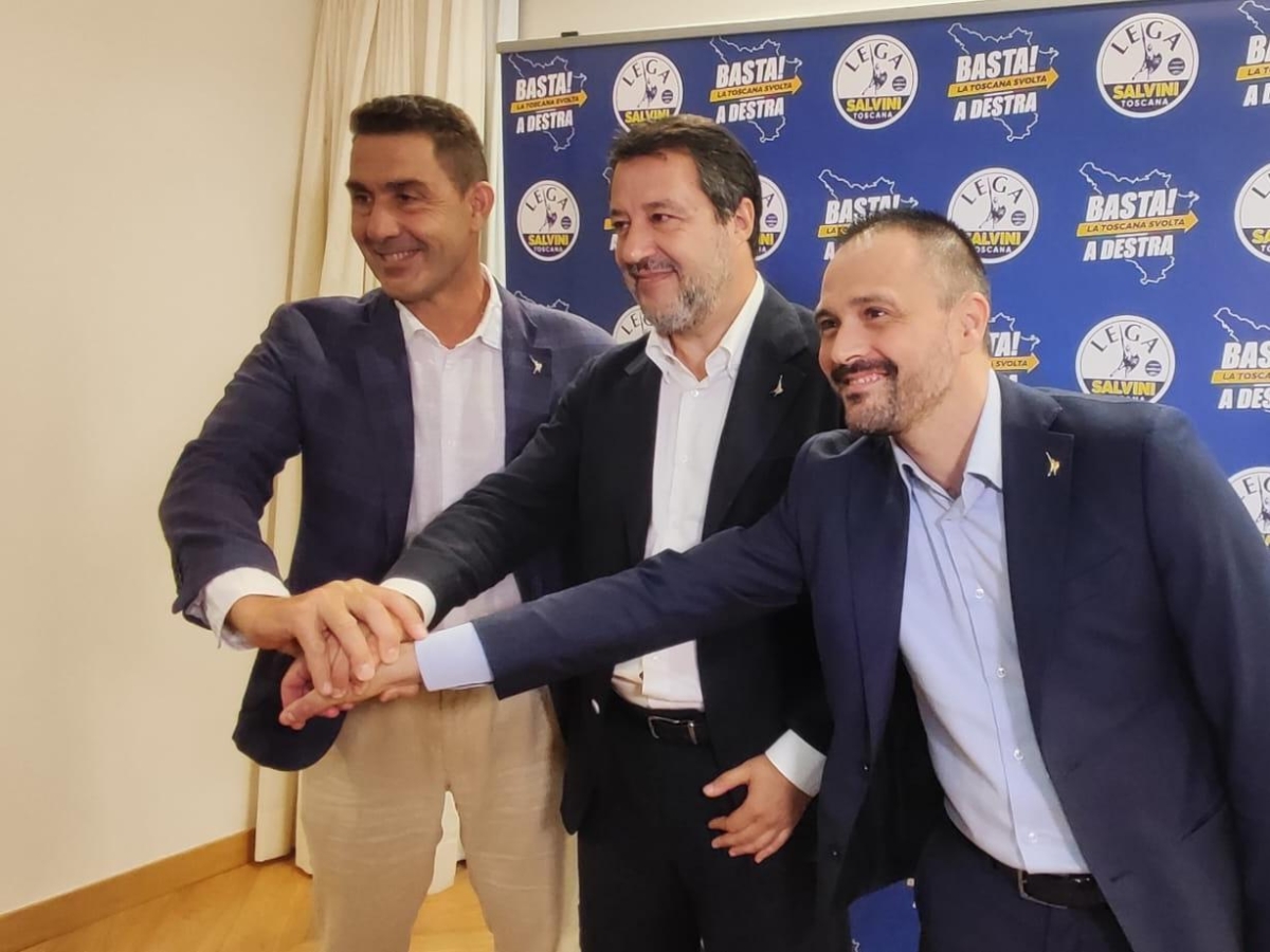 Vannacci e Salvini a Firenze per l'avvio della campagna elettorale: «Tensioni nella Lega? Bossi mi mandava sempre a quel paese... Il clima di rabbia lo genera la sinistra, guardate il caso Kirk»
