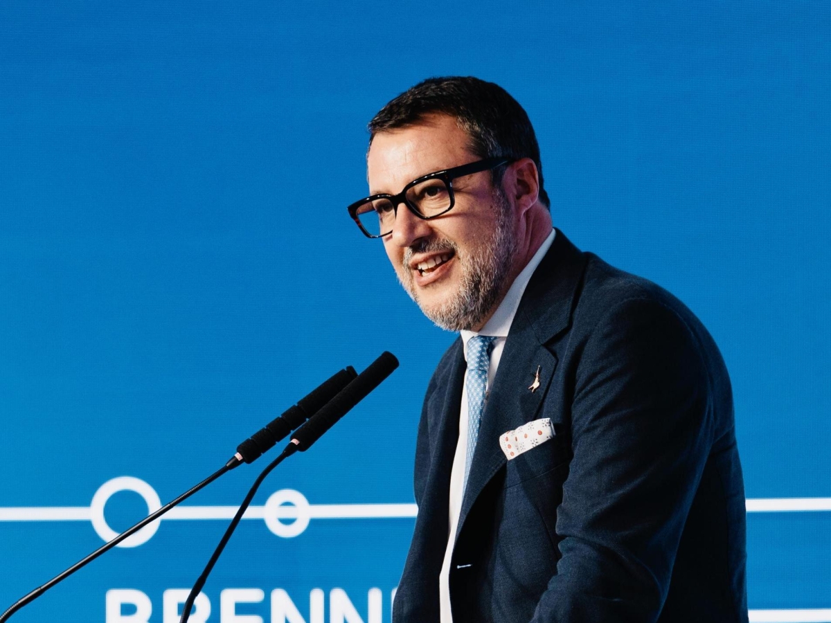 Salvini annulla tutti gli impegni pubblici: «Coliche renali, nulla di preoccupante. Domani sarà a Pontida»
