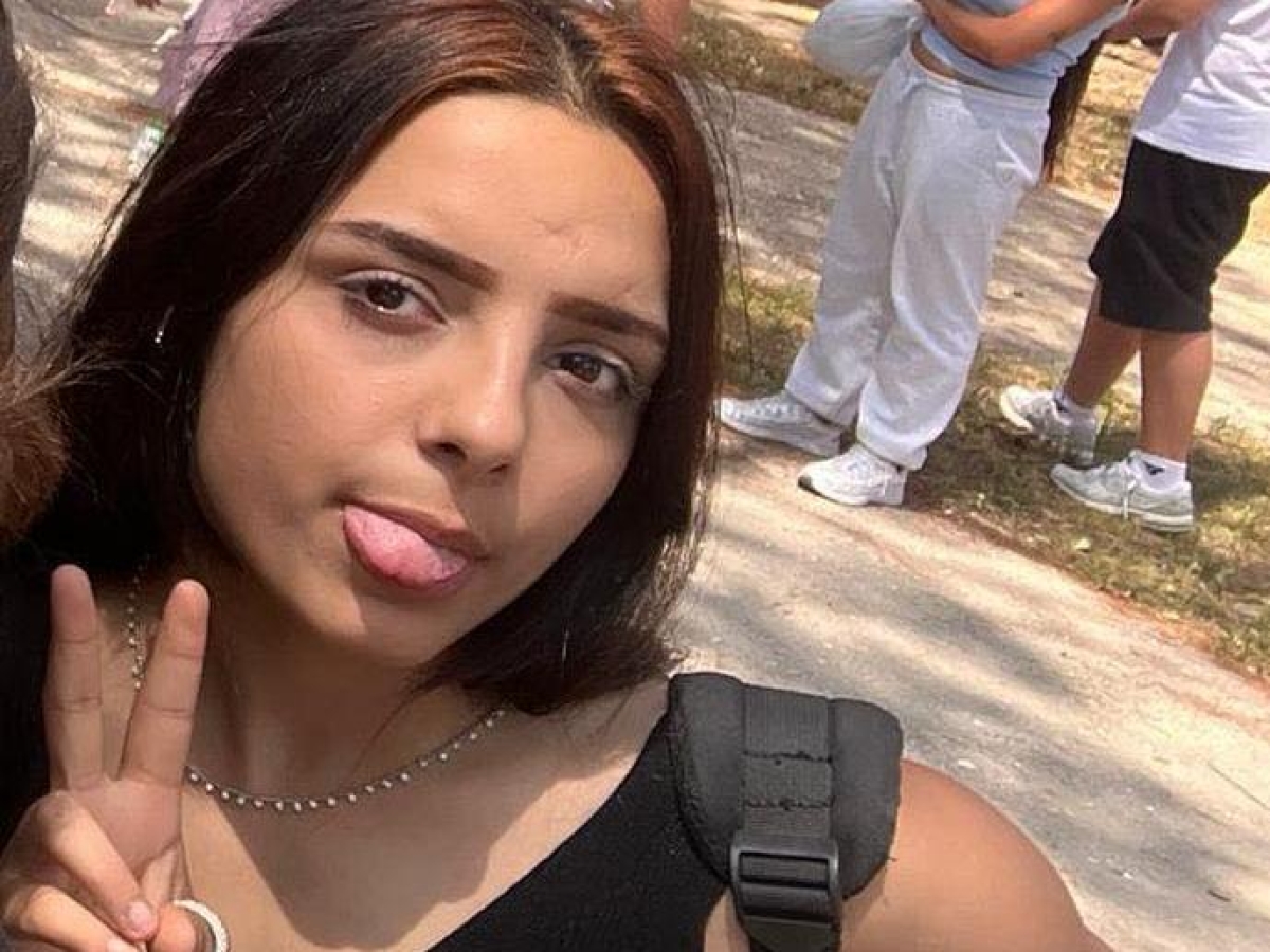 Cristiana, 16 anni, scomparsa da metà settembre: capelli rossi, piercing sul naso, zainetto con le ciliegie. Attivato il piano di ricerca provinciale