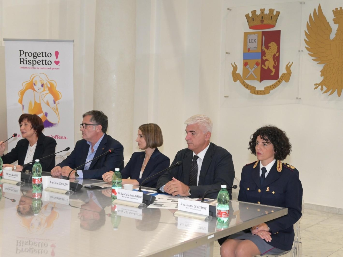 Polizia di Stato, varato il «ProgettoRispetto» contro la violenza di genere: incontri con gli studenti e un docufilm online