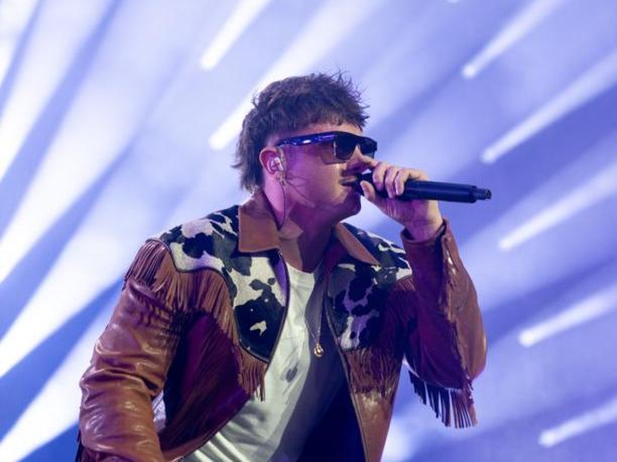 Olly: «La mia vittoria a Sanremo sporcata dal gossip. Racconto le piccole cose della vita, non il successo e la fama»