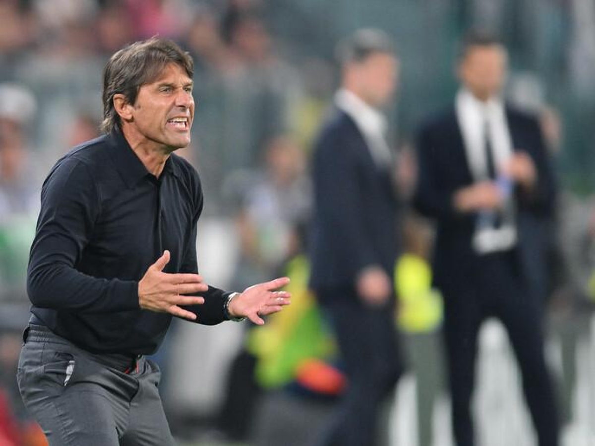 Napoli, dopo la sosta un tour de force: sette partite in 21 giorni