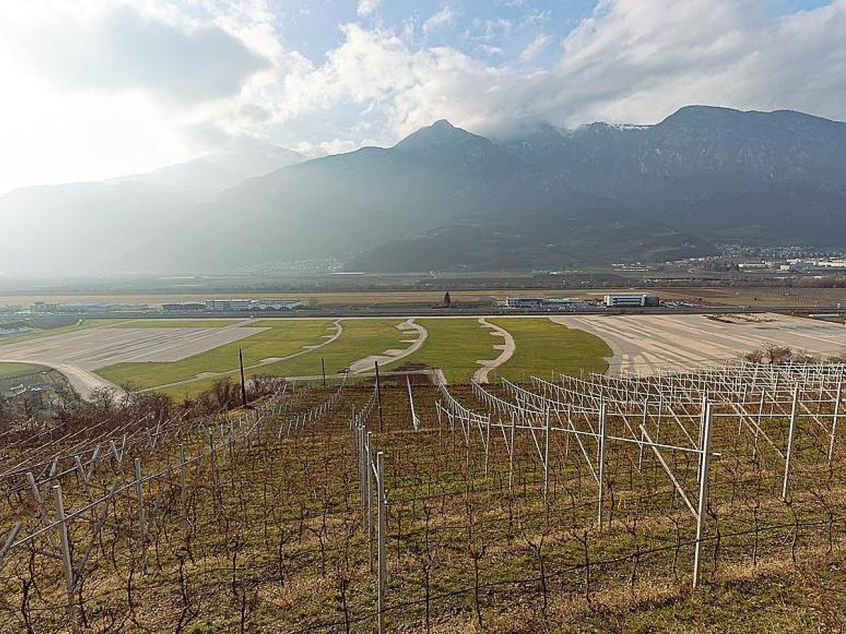 Impianti sportivi a San Vincenzo, lo stop del Comune: «Non si cambiano le carte in tavola»