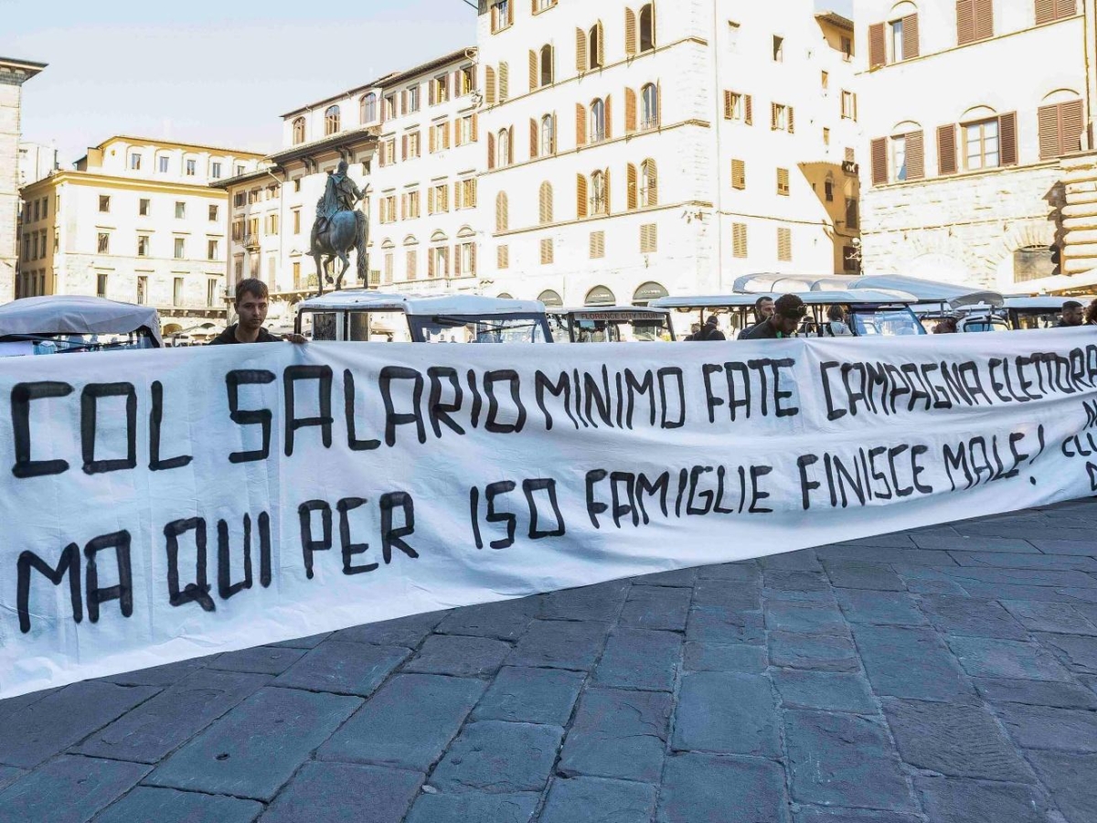 Stop ai caddy e risciò a Firenze, è il giorno del click day per 24 permessi: le aziende promettono battaglia