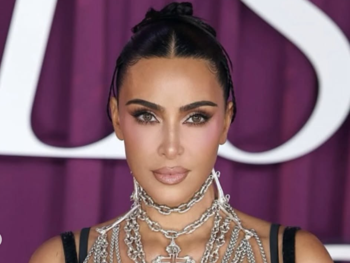 Kim Kardashian: «Ho un aneurisma cerebrale, colpa di tutto lo stress che ho accumulato per il divorzio da Kanye West»