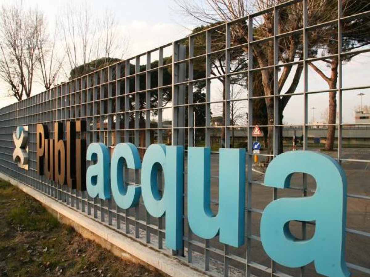 Acqua tutta pubblica a Firenze, anche Funaro si adegua alla linea campo largo. Ma chi paga i 100 milioni delle quote?