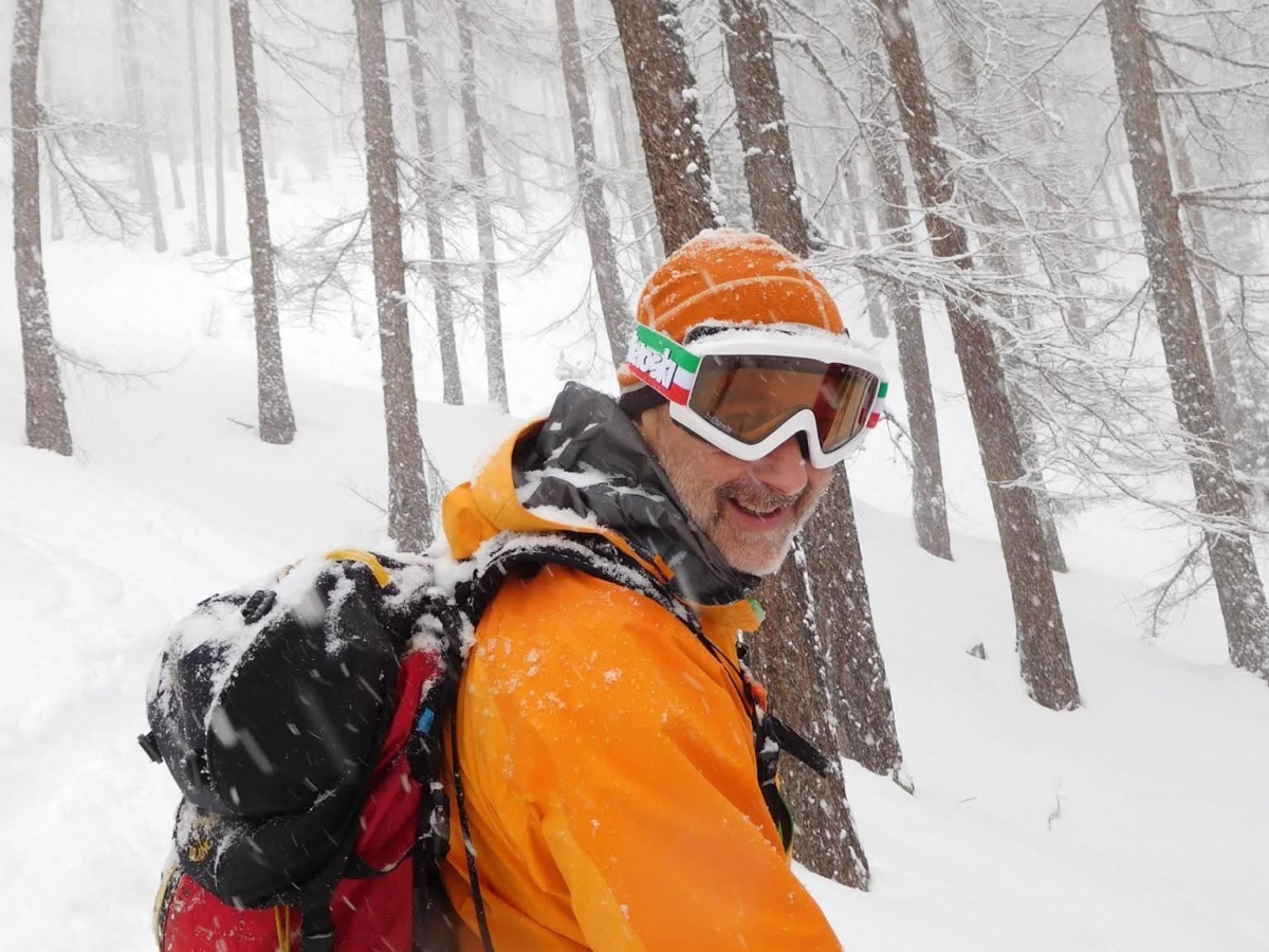 Tragedia in Nepal, il racconto del sopravvissuto: «Abbiamo trovato Stefano e Alessandro. Dormivano in tenda, sepolti da 2 metri di neve compatta» Tragedia in Nepal, il racconto del sopravvissuto: «Abbiamo trovato Stefano e Alessandro. Dormivano in tenda, sepolti da 2 metri di neve compatta»
