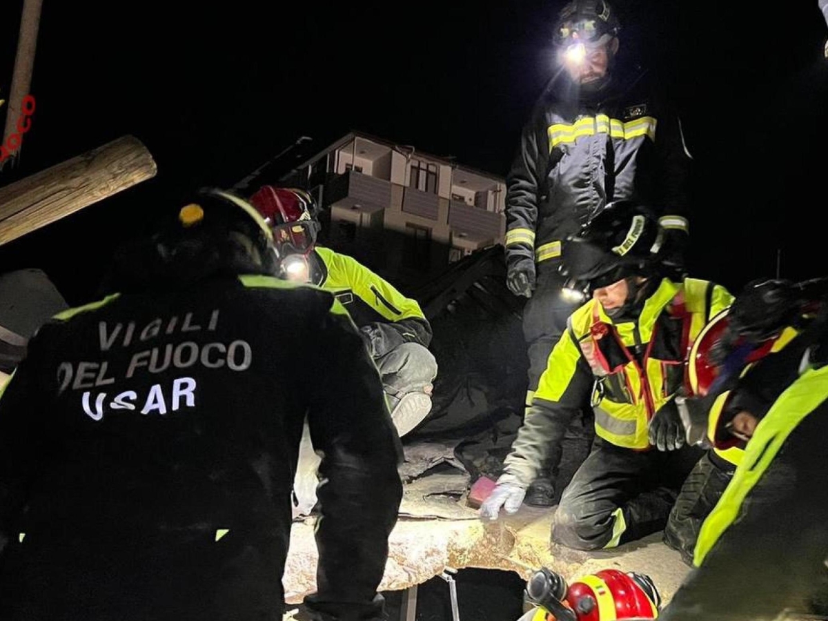 Il pompiere soccorritore: «Octay ci diceva "non resisto". Lo incoraggiavo: "Tua figlia ti aspetta"» Torre dei Conti, il crollo, la vittima 