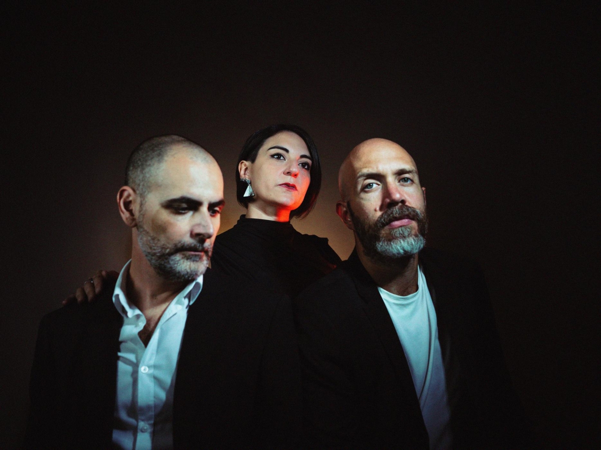 «Nun me scetà»: la Napoli sospesa tra Bruni e Murolo rinasce nel post-rock dei Fanali