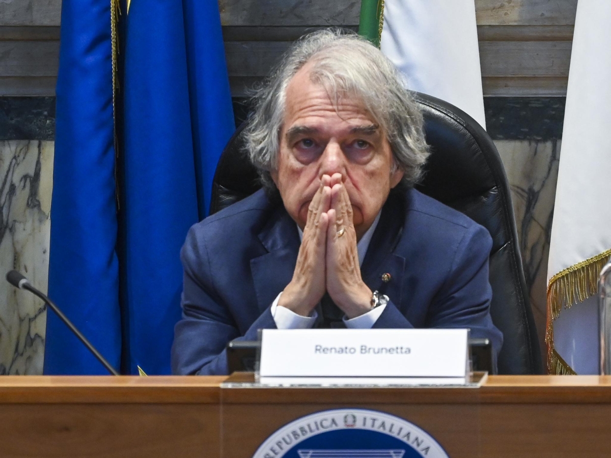 Maxi stipendi, dopo Brunetta la circolare è un caso. Le mosse del governo per «limitarli»