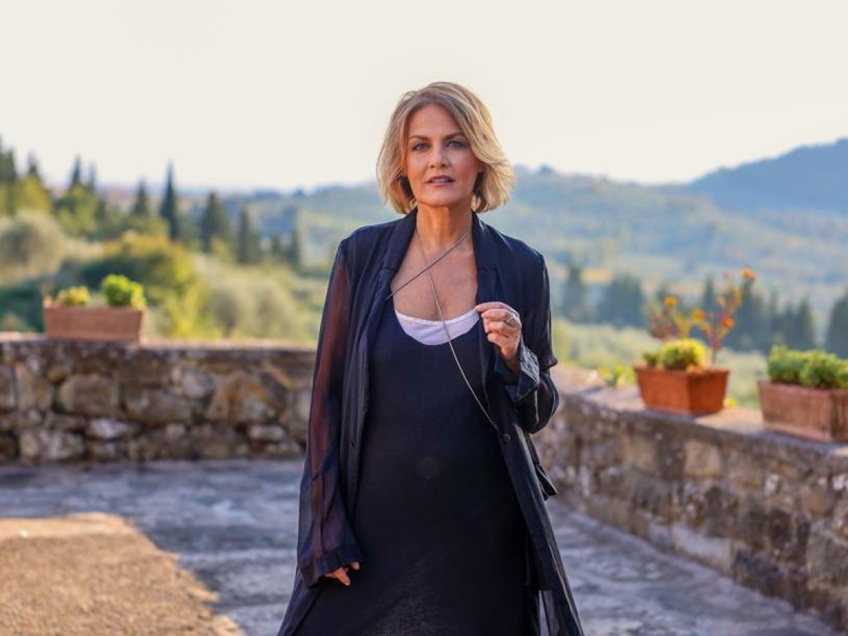 Irene Grandi: «Un album per superare il vuoto dopo le dolorose rotture col mio ex marito e il mio manager»