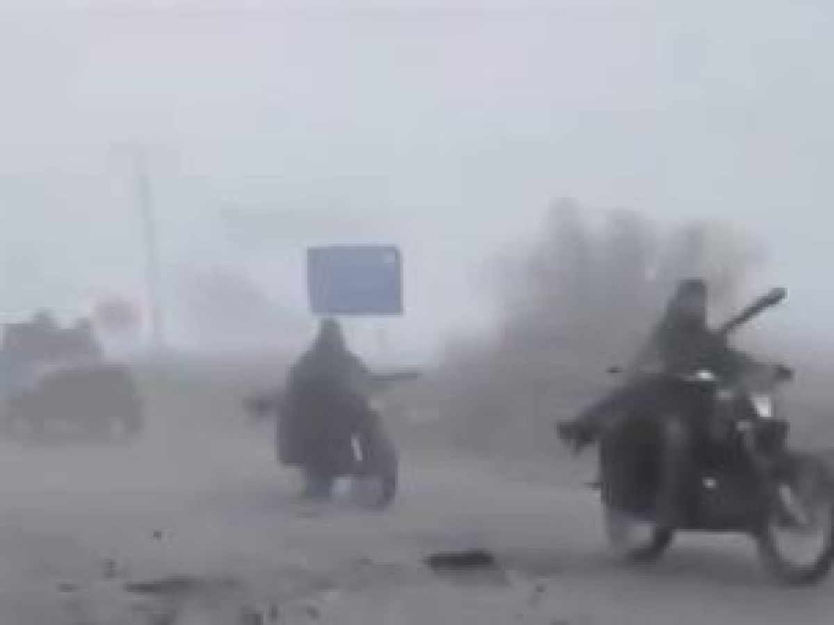 Il meteo "acceca" i droni ucraini: «300 russi a Pokrovsk coperti dalla nebbia» | I media: "Trump vuole indebolire la risoluzione Onu"