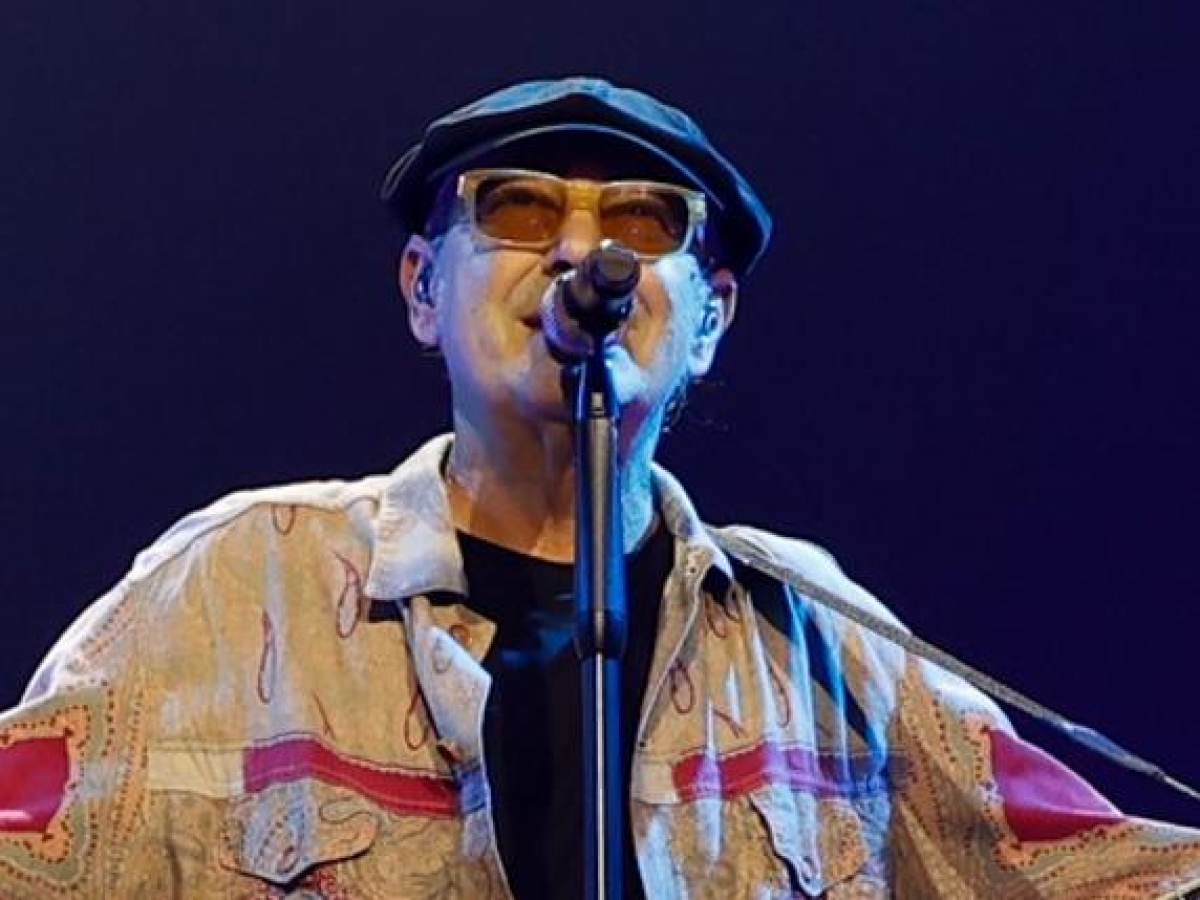 Luca Carboni torna in concerto dopo il tumore al polmone: «Mi avevano detto che non ce l'avrei fatta, ho dovuto reagire»