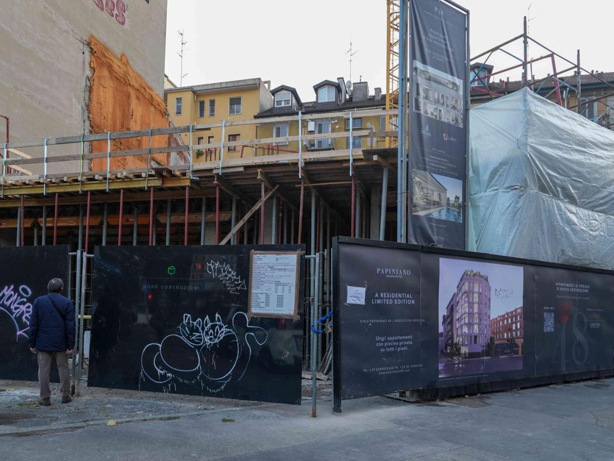 Milano, sequestrato un palazzo di 8 piani in viale Papiniano: risultava come ristrutturazione di un laboratorio demolito