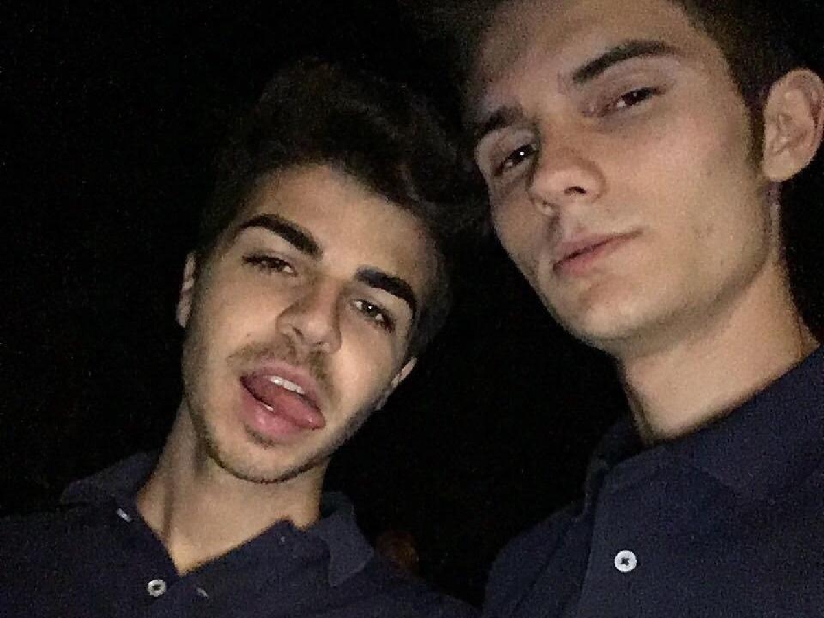 Leonardo caduto dal b&b a Roma, il gip libera «Stojan Beatbox»: «Si è drogato, volevo salvarlo e non ci sono riuscito» | «Penzolava nudo» Leonardo caduto dal b&b a Roma, il gip libera «Stojan Beatbox»: «Si è drogato, volevo salvarlo e non ci sono riuscito» | «Penzolava nudo»