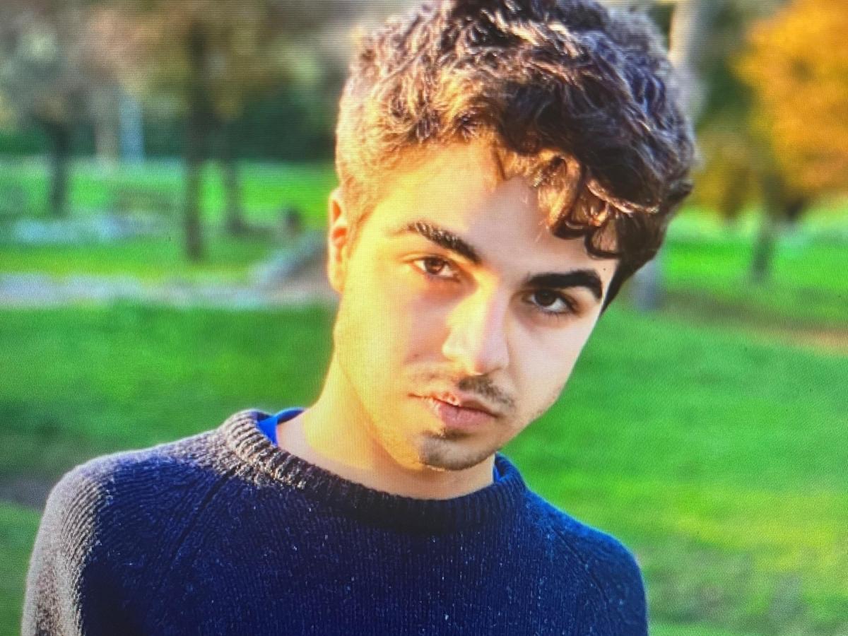 Leonardo ferito prima della caduta dal balcone del b&b: l Leonardo ferito prima della caduta dal balcone del b&b: l